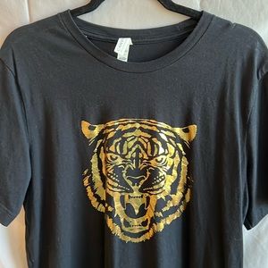Black & Gold Casual Tee